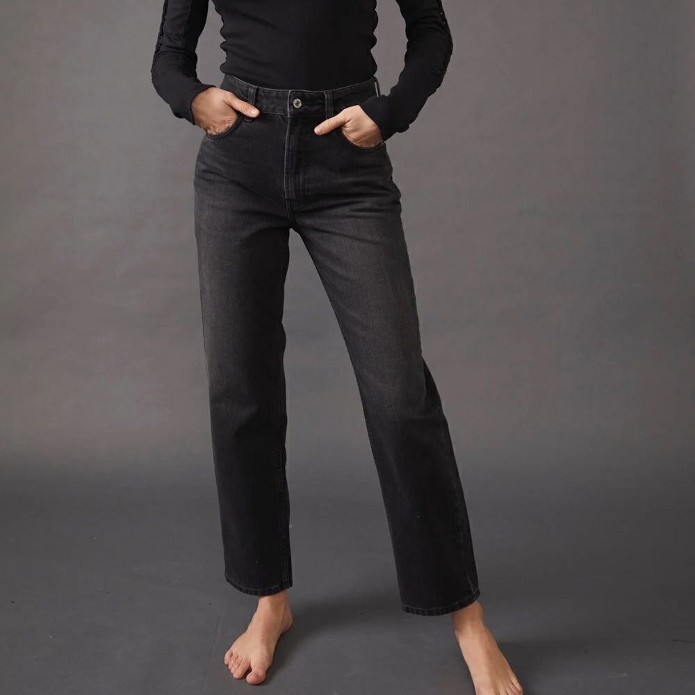 Free People PACIFICA STRAIGHT LEG JEAN | WORN BLACK 25